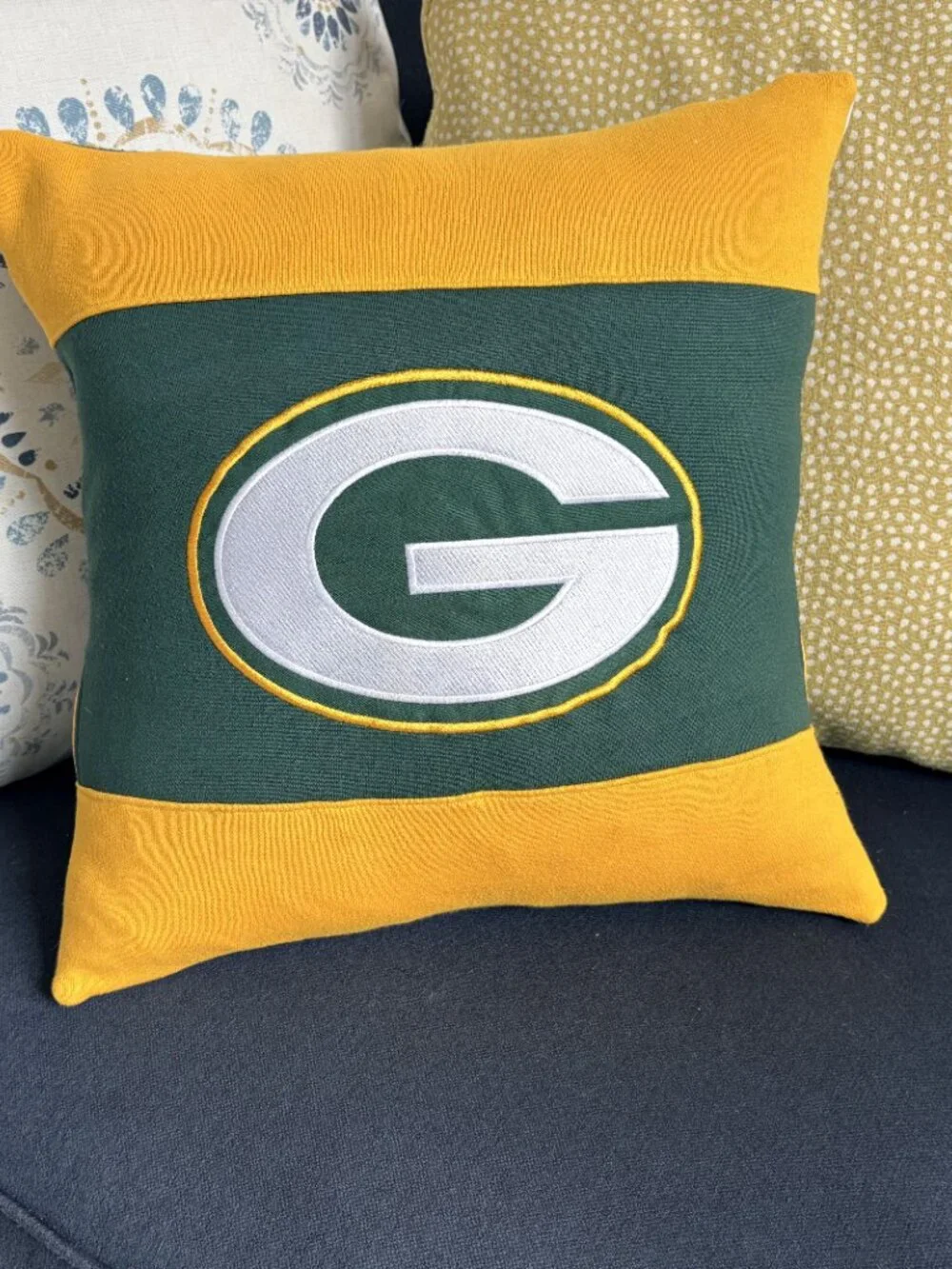 Atlanta Falcons NFL Football handmade upcycled T-shirt 16x16 throw pillow cover